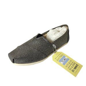 NIB TOMS CLASSIC FAUX LEATHER FLATS